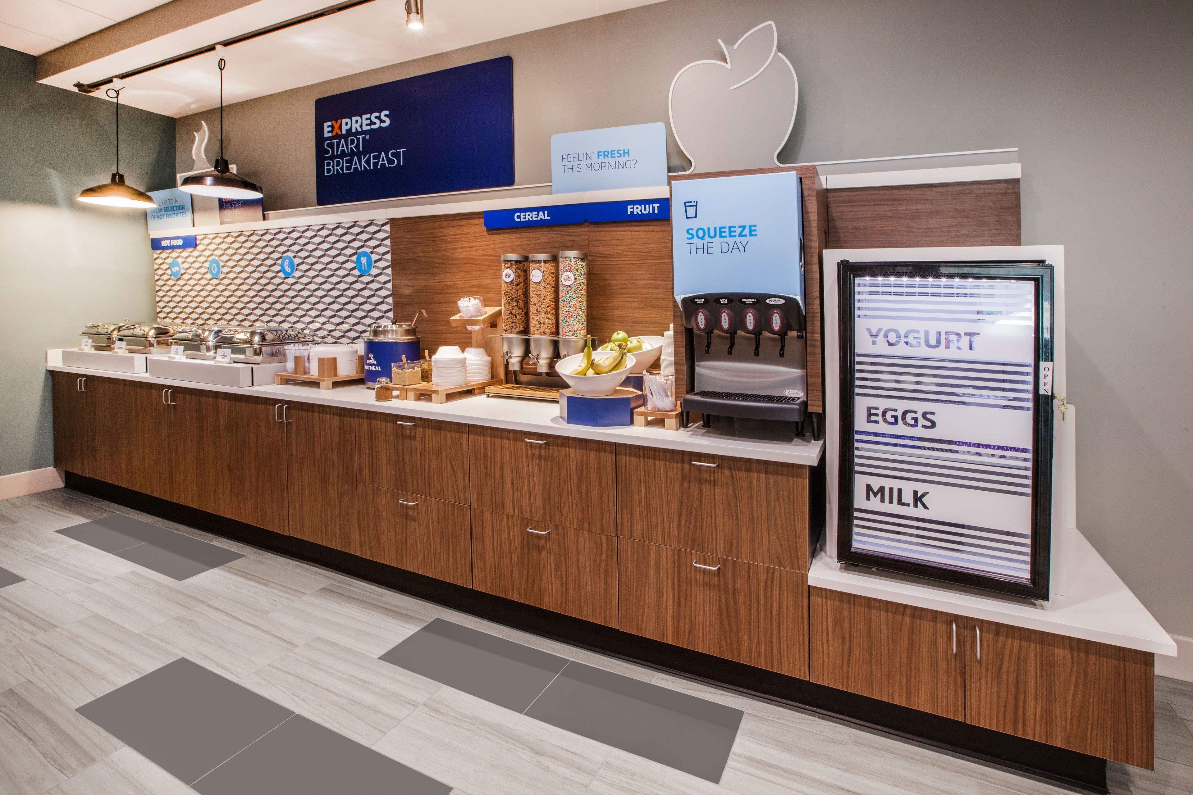 Express - Lea By Ihg Hotel Albert Lea